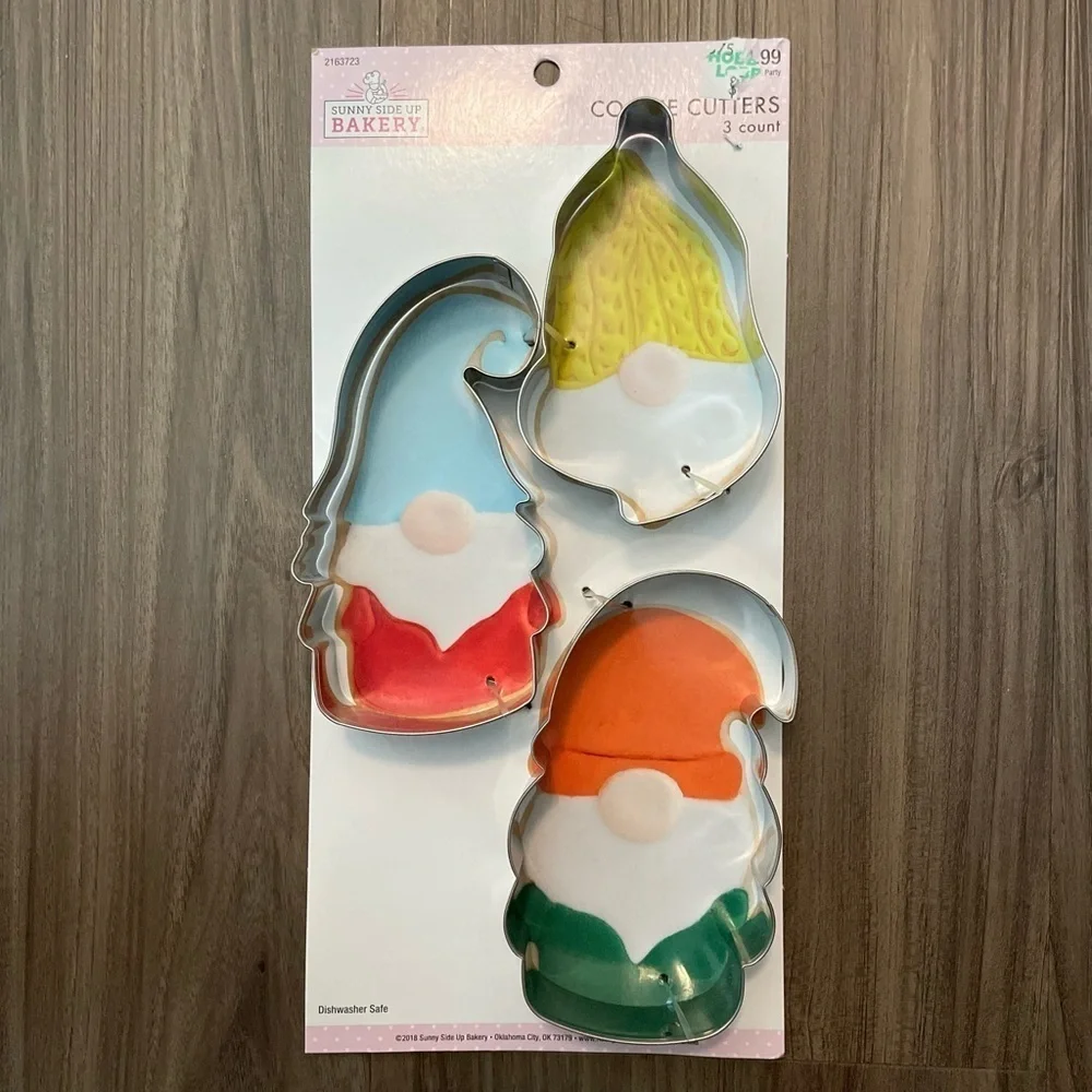 Sunny Side Up Bakery Gnome Cookie Cutters 3 piece set -NWT